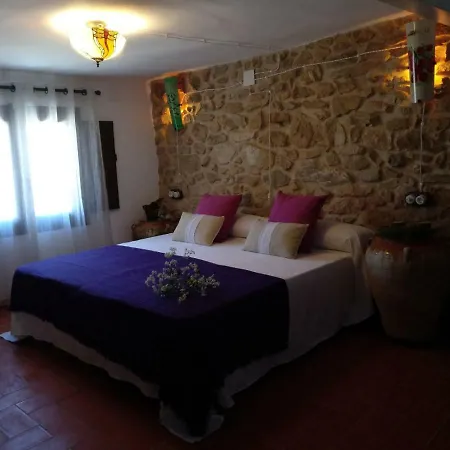 Ca La Llum Holiday home Tivissa